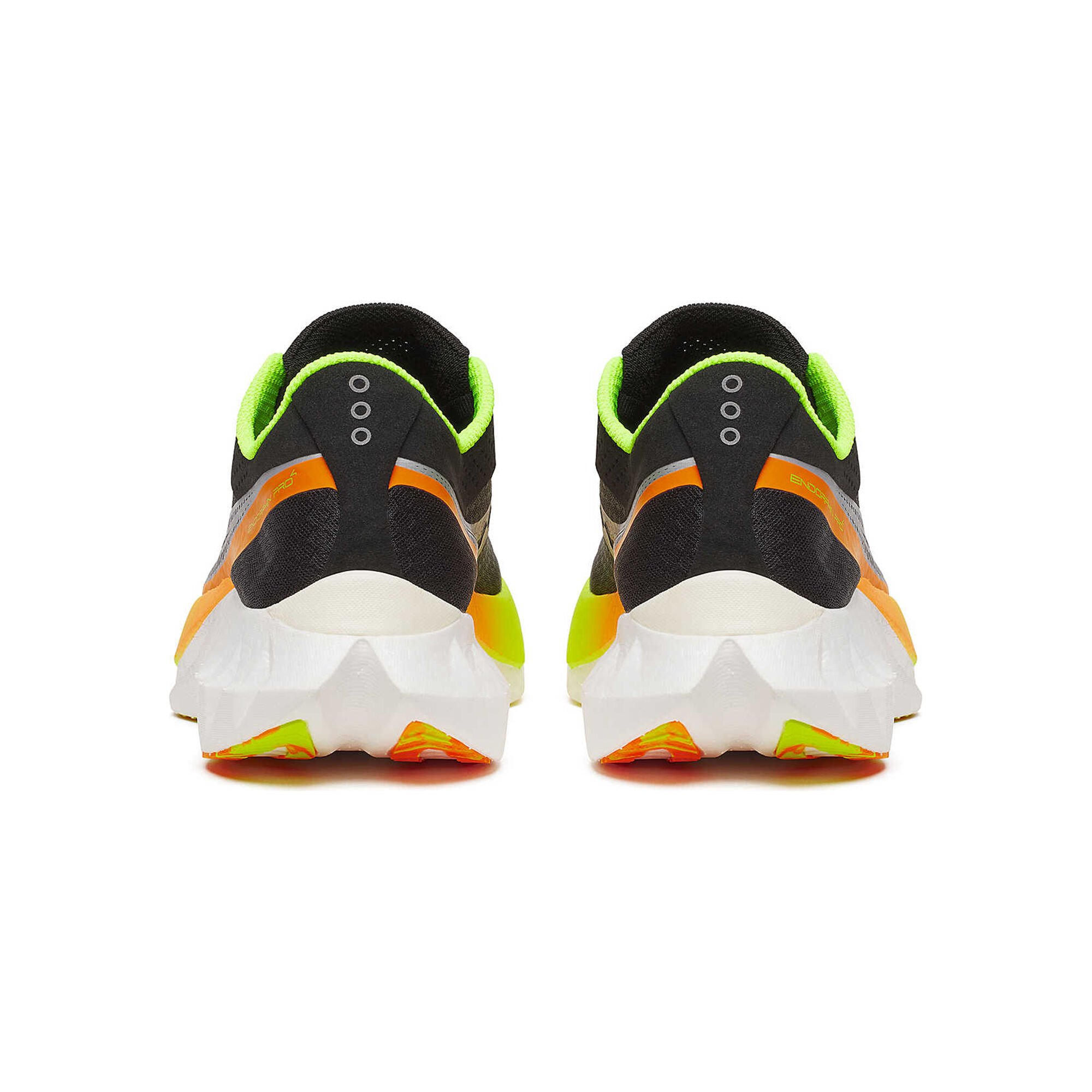 Saucony